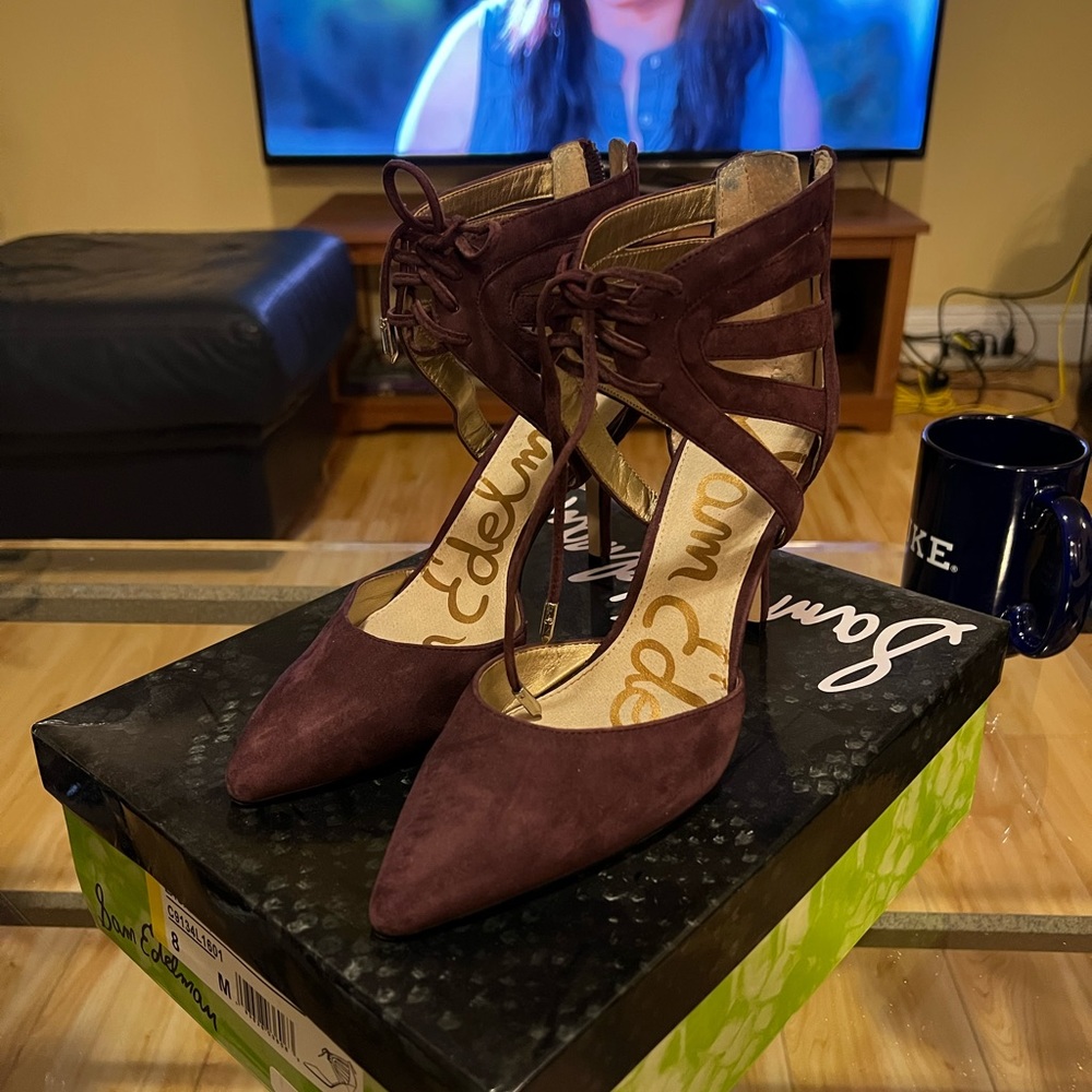 Sam Edelman Zachary Heels in Burgundy, Size 8